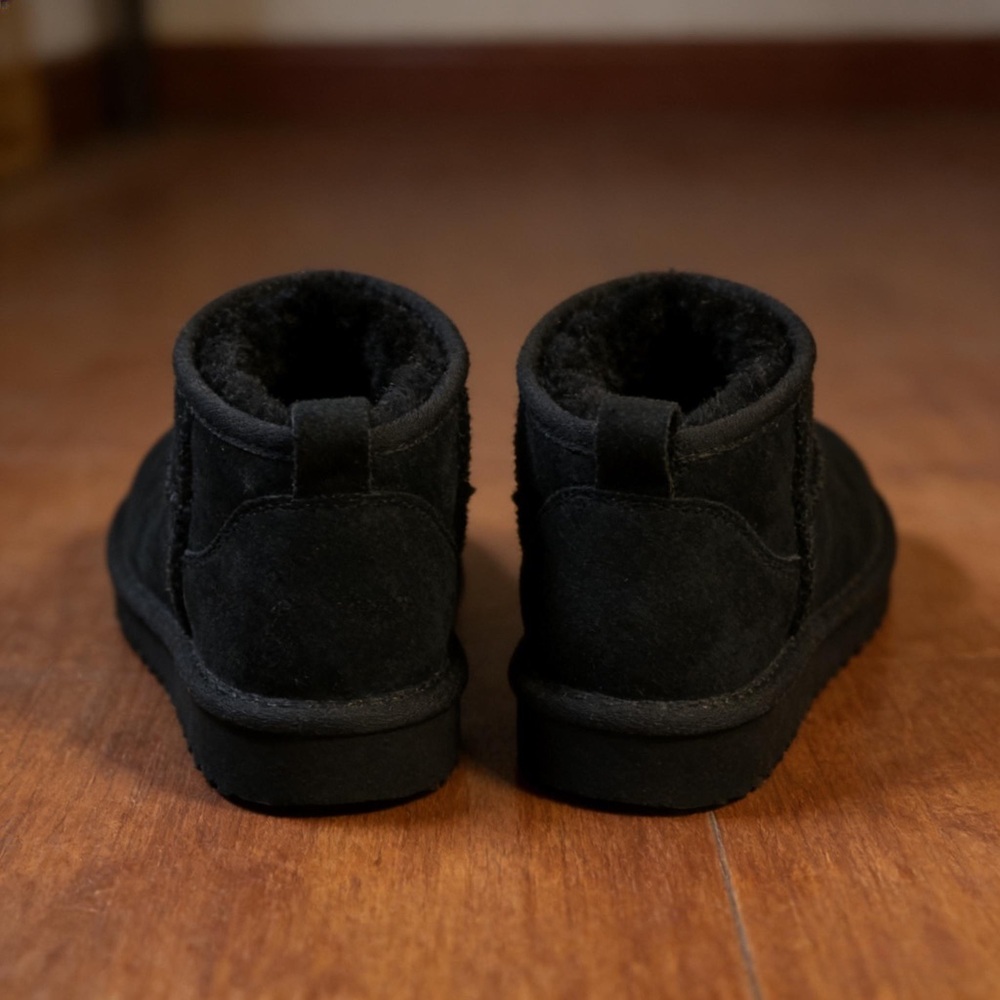 Ugg Womens Mini Snow Boots Black - Picture 4 of 4